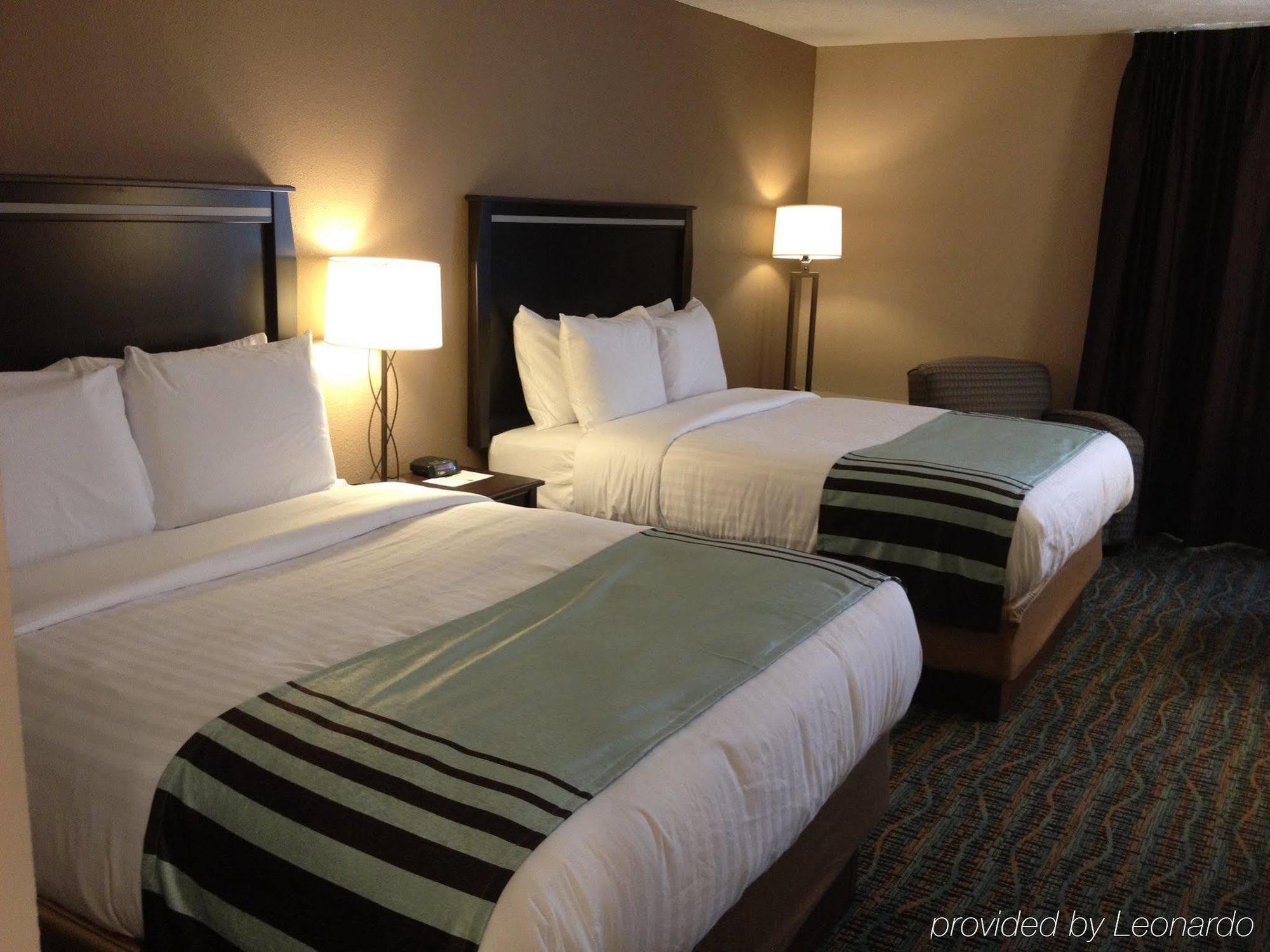Boarders Inn & Suites By Cobblestone Hotels - Гранд-Айленд Экстерьер фото
